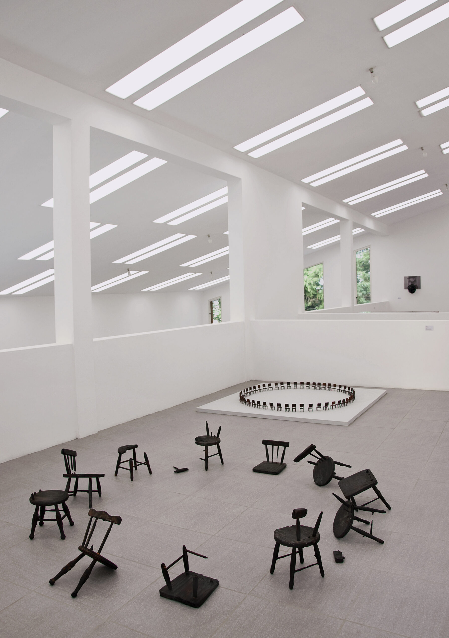 Vista da exposição Silêncios e Sussurros_FVCB_Viamão_2010_foto juliana lima (6)